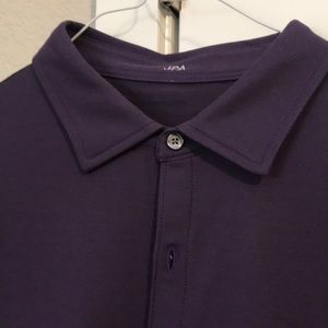 Fitted knit shirt that looks like a dress shirt